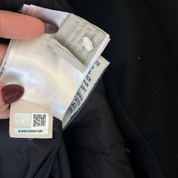 Moncler Men's Black Performance Jacket - Picture 10 of 10